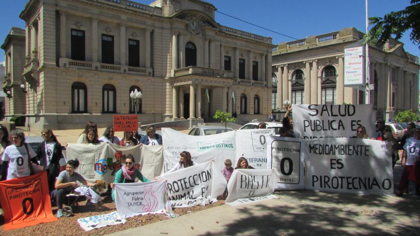 "Tandil brilla por si misma, porque es hermosa, no necesita a la pirotecnia" 