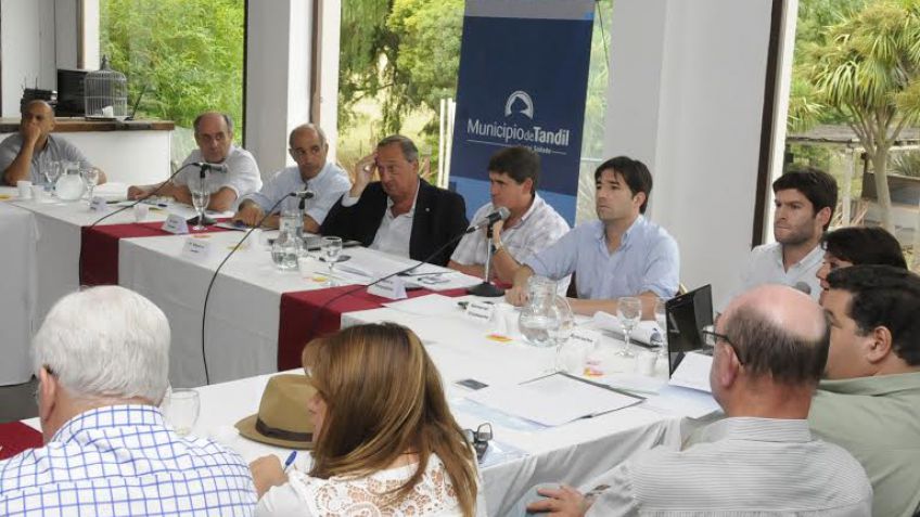 En Tandil, los intendentes radicales se ponen de acuerdo previo al Foro de Cambiemos