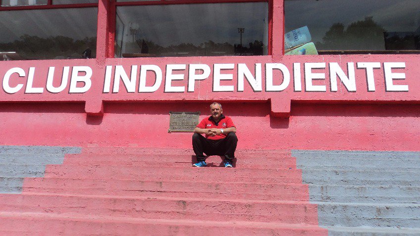 "Crespito" Larrocea, un personaje de nuestro futbol tandilense
