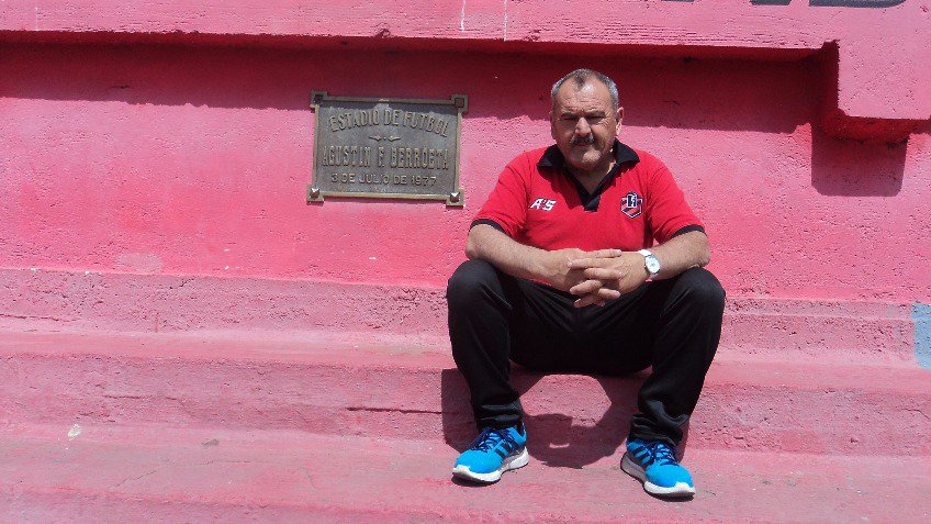 "Crespito" Larrocea, un personaje de nuestro futbol tandilense