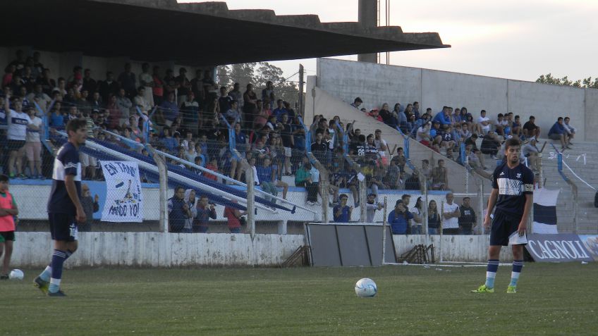 Excursionistas se consagro nuevamente campeón después de 42 años