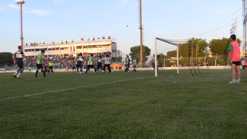Excursionistas se consagro nuevamente campeón después de 42 años