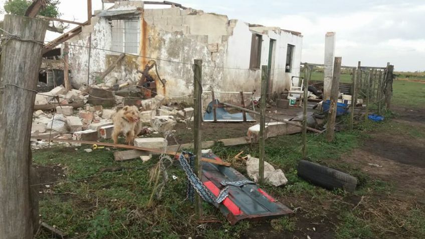 Piden colaboraciones tras el derrumbe de una vivienda en Fulton por el tornado