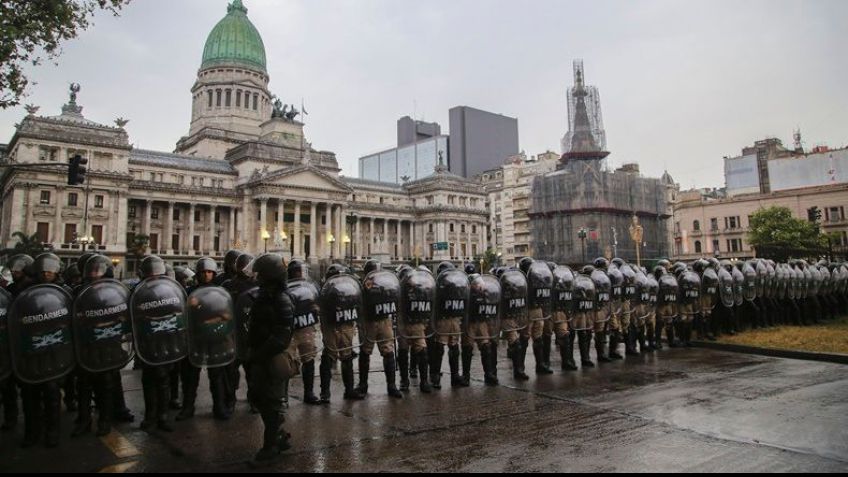 Reforma previsional: Gendarmería y policía federal blindaron el Congreso