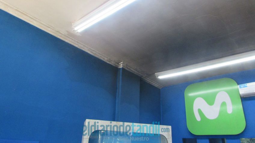 Se incendió local céntrico y obligó a evacuar un edificio