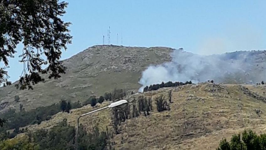 Tras un arduo trabajo, los Bomberos controlaron el incendio