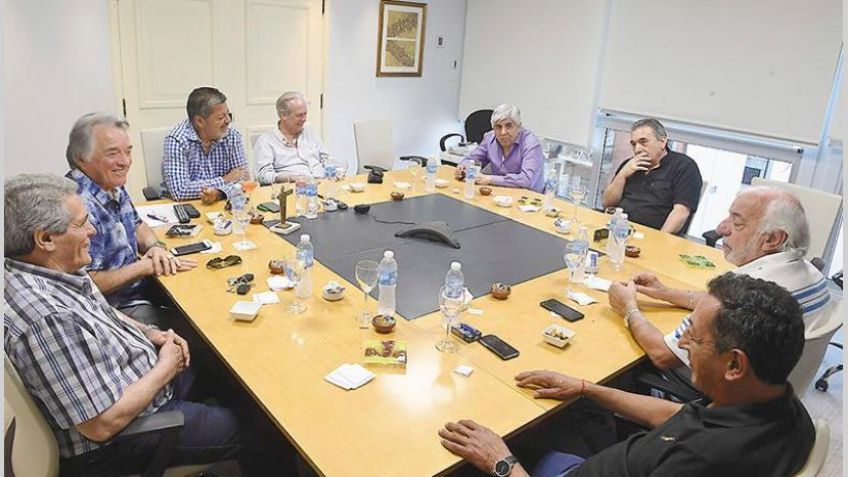 La CGT acordó bajar la tensión y seguir con el triunvirato al menos hasta mediados de 2018