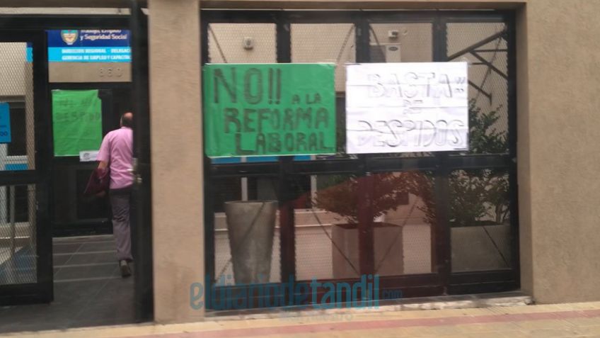 Trabajadores del Estado de nuestra ciudad se adhirieron a la medida de fuerza