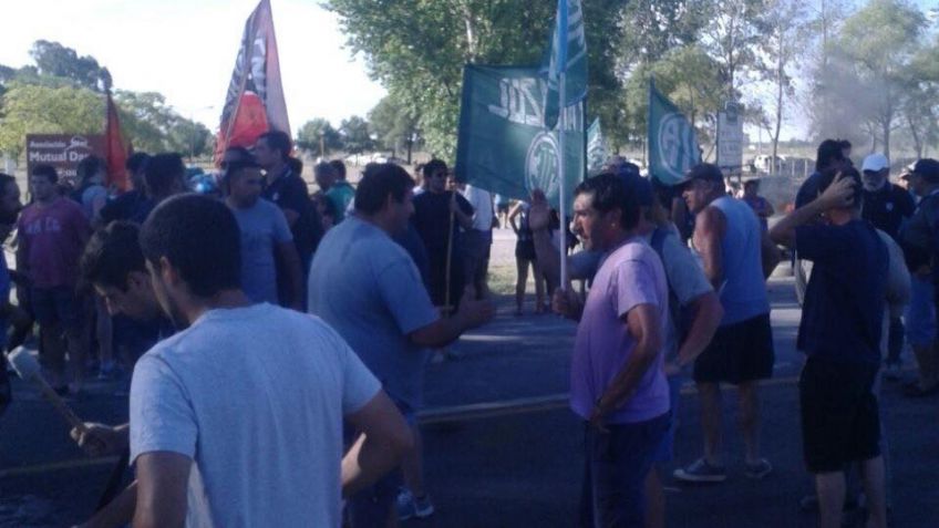 Crece la tensión por los despidos en Fanazul