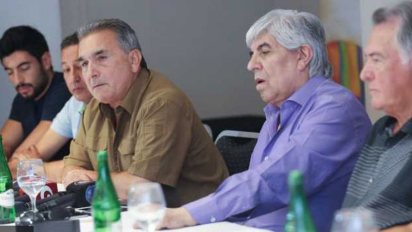 Cumbre sindical: Barrionuevo y Moyano juntos en Mar del Plata