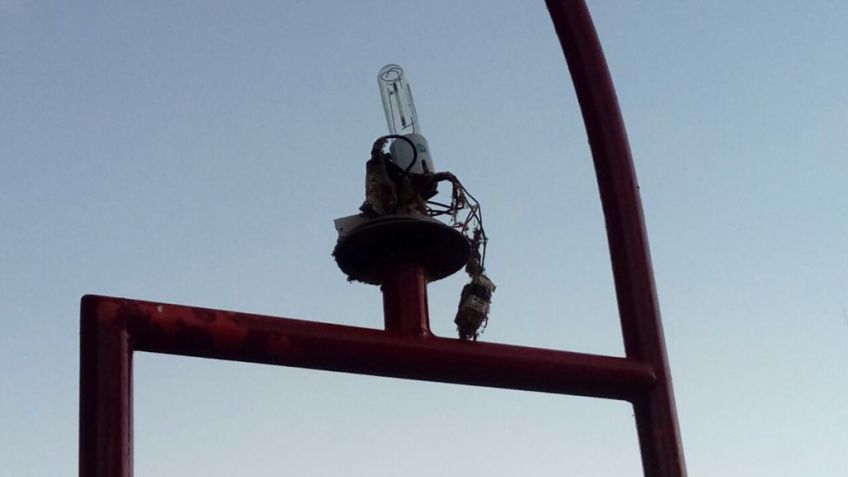 Vándalos destrozaron luminaria de la Plaza de los Pájaros