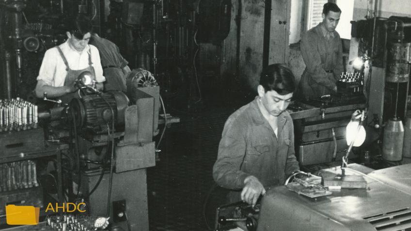 EL MUNDO DEL TRABAJO (7)