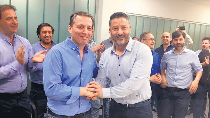 Se reúnen dirigentes del PJ bonaerense para acordar posiciones