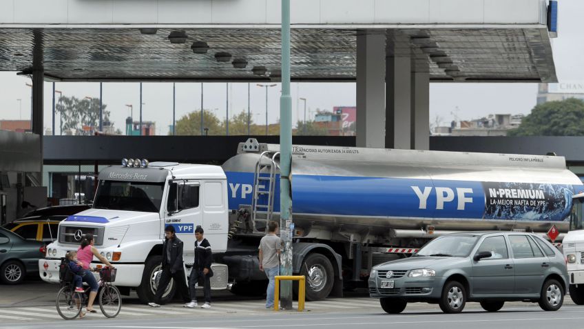 YPF sube el precio de sus naftas entre 4 y 4.5%