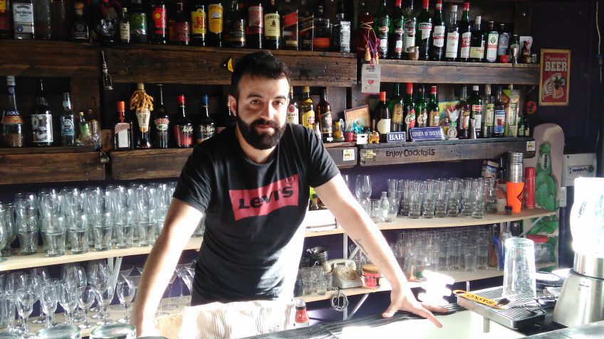 Dura respuesta del dueño del Bar Yrigoyen ante la denuncia de una vecina