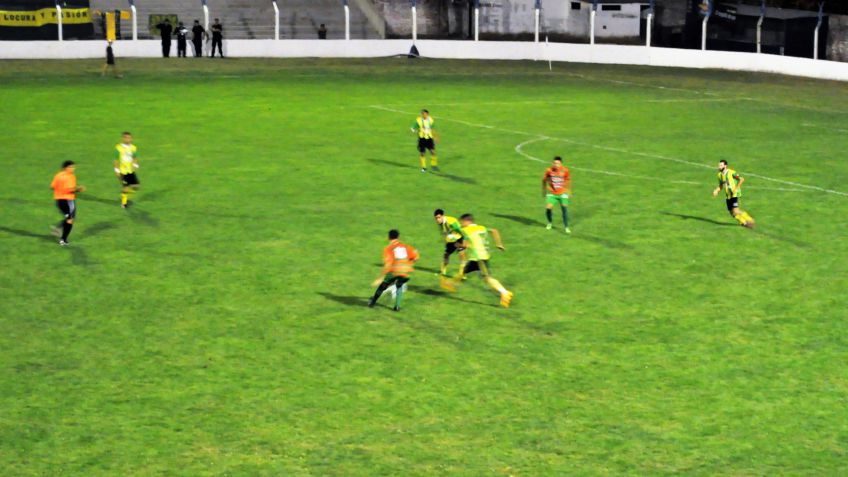 Triunfo de Sportivo Piazza por 1 a 0 que lo acerca al objetivo de la clasificacion