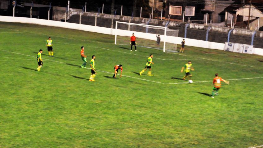 Triunfo de Sportivo Piazza por 1 a 0 que lo acerca al objetivo de la clasificacion