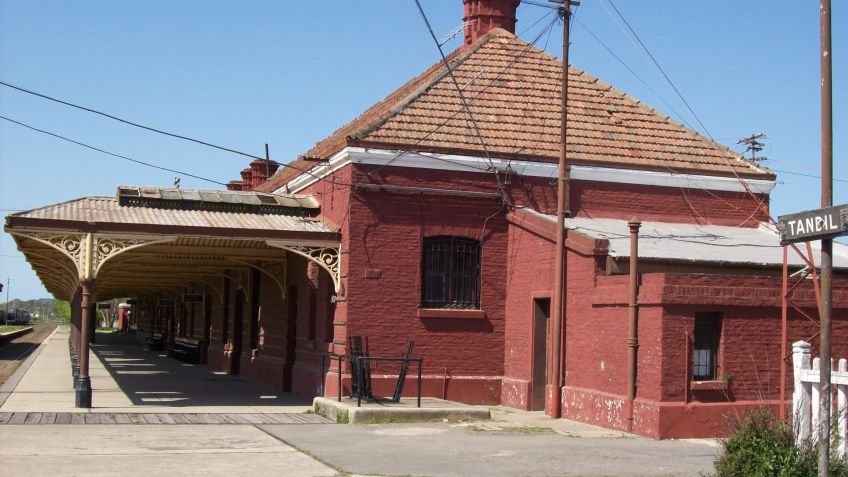 Organizan una caminata en defensa del tren y las sierras