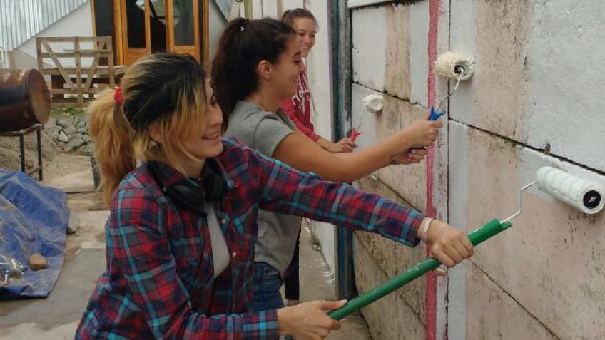 Estudiantes de la Facultad de Exactas realizan Jornada de Trabajo Voluntario en 7 puntos de la ciudad