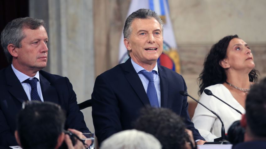 Macri dijo que "lo peor ya pasó" y promovió el debate sobre el aborto