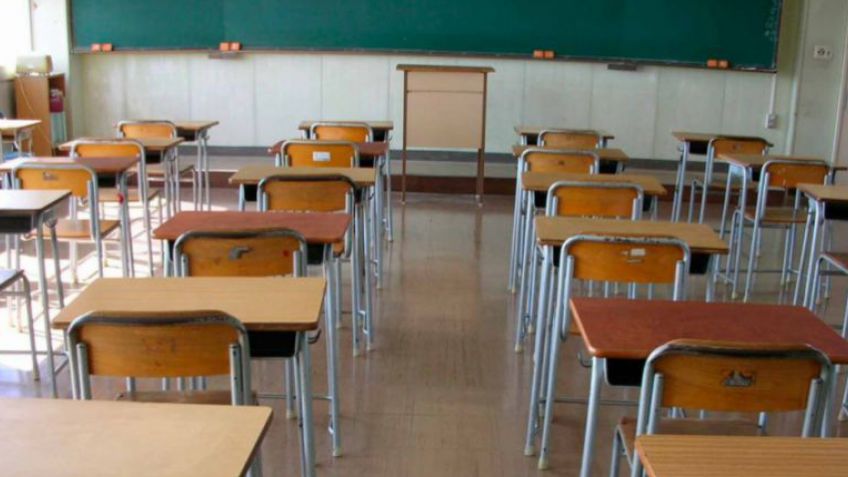 Comienza el ciclo lectivo con mayoría de aulas públicas vacías