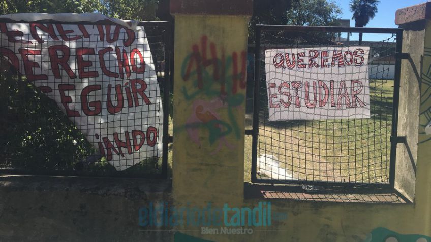 Preocupación en docentes y alumnos ante el cierre del bachillerato para adultos