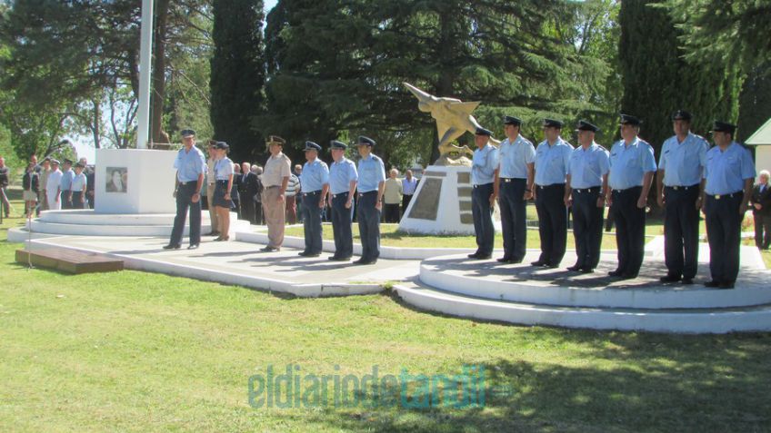 La VI Brigada Aérea celebró su 69º aniversario