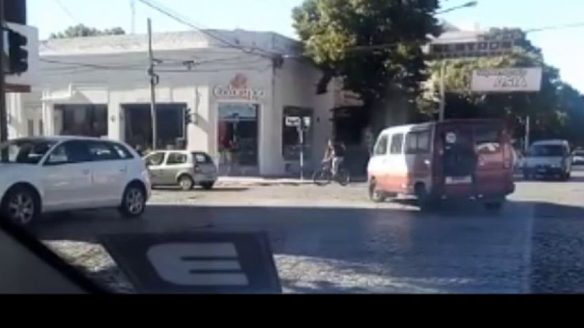 Dobló donde y como se le ocurrió