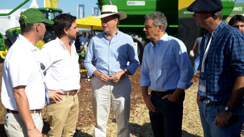 Presentaron una línea de crédito para financiar maquinaria agrícola