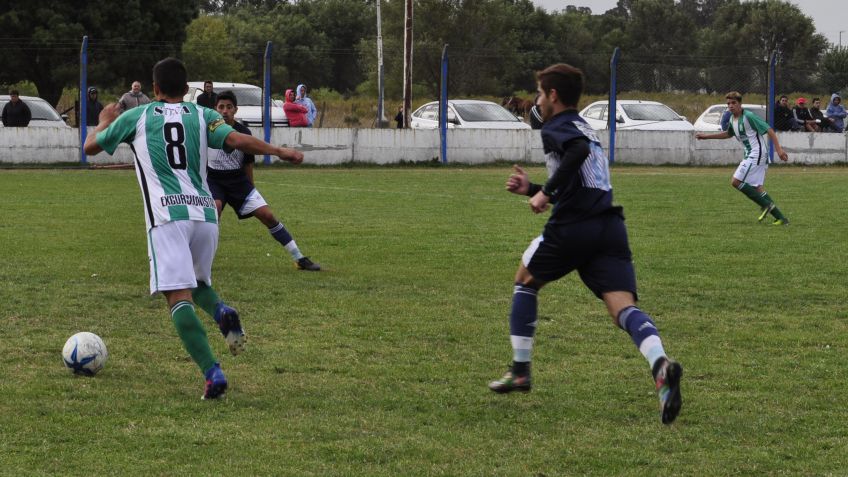 Vibrante partido en cancha de Gimnasia donde el local cayo por 3 a 2 con Excursionistas