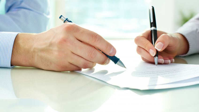 Los contratos bancarios