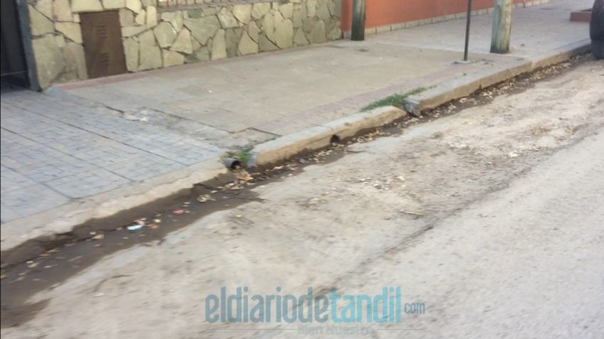 Piden por arreglo de calles tras terminación de obra de gas 
