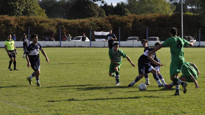 En un aceptable partido Gimnasia fue un justo ganador por 3 a 1