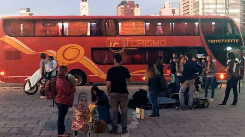 Populismo con micro a La Plata