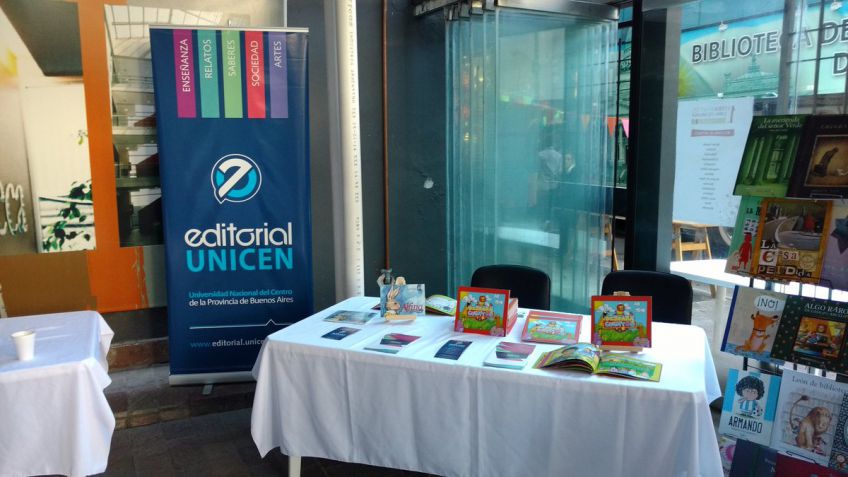 Editorial Unicen presente con sus libros en importantes encuentros