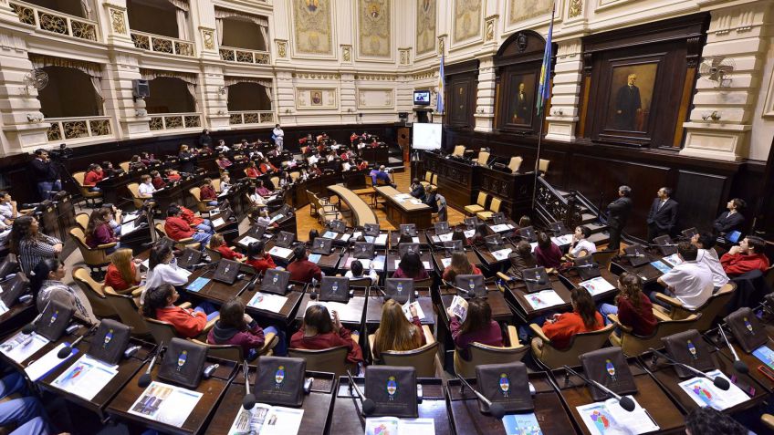 Es ley la reducción de impuestos provinciales a las tarifas