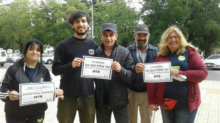 Nueva reunión por el galpón de los cartoneros