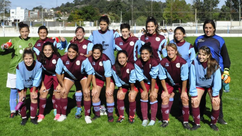 Se dio inicio al primer torneo femenino de futbol