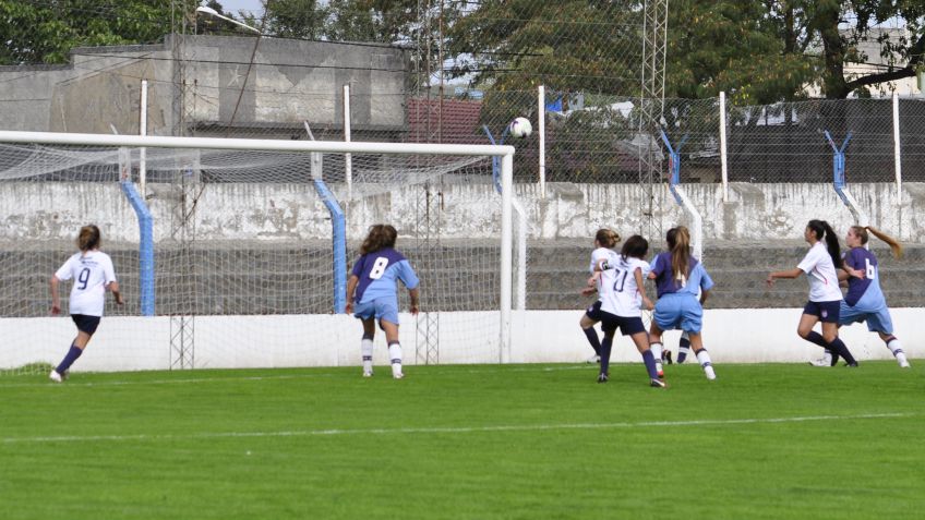 Segunda jornada del fútbol femenino en el estadio Municipal 