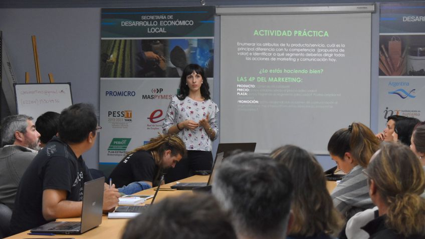 El municipio dicta capacitación en redes sociales