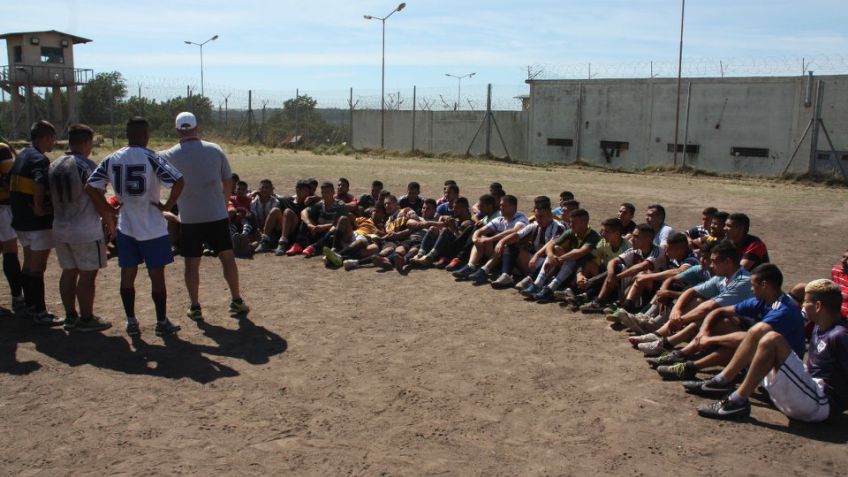 El equipo de rugby de la Unidad Penal de Barker tendrá su primer partido del año