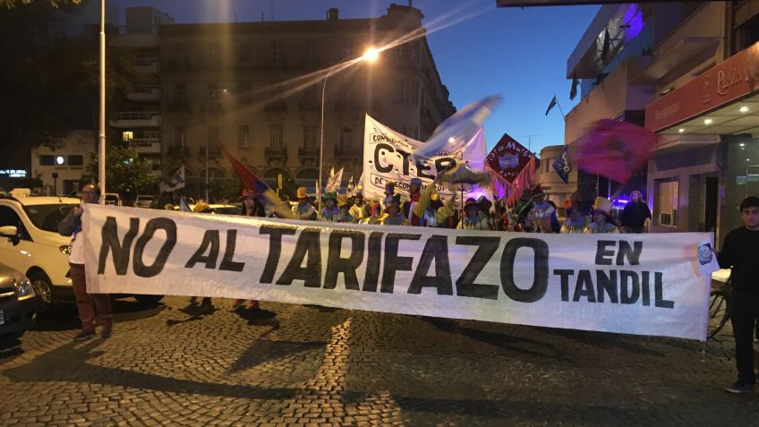 En Tandil se volvió a marchar contra los tarifazos