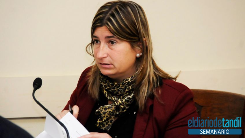 De Vanna comenzó su carrera en 1997 como maestra de música. 