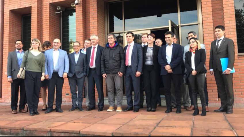 Reunión de Fundación Skolkobo con Municipios articulada por Unicen