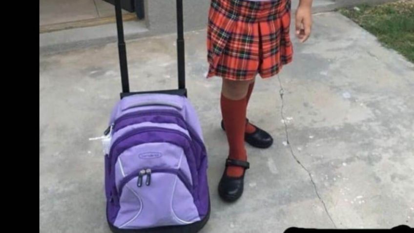 Buscan mochila con útiles escolares
