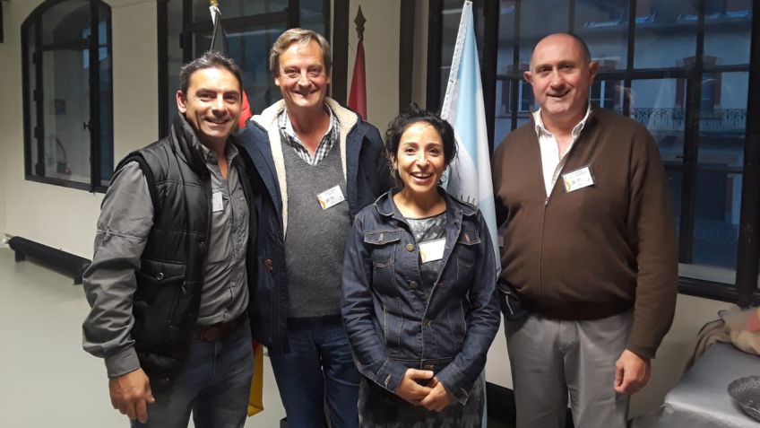 Tandil mostró su producción de cuchillería en un encuentro mundial en Francia