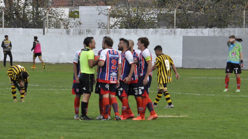  Clásico local para la victoria de Ferro sobre Santamarina por 2 a 1
