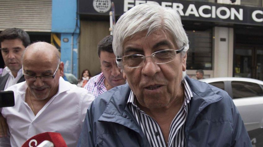 Moyano acusó al gobierno de "afanarse guita para llevársela afuera"