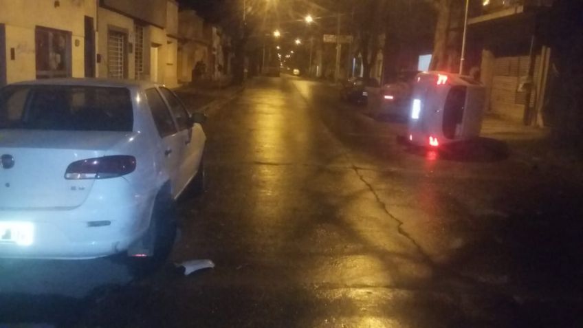 Choque y vuelco en la madrugada tandilense