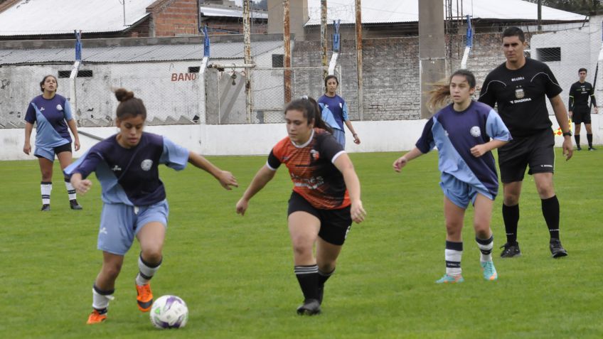 Este Sábado se jugara la fecha suspendida el pasado Domingo del fútbol femenino